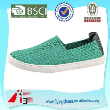 Dernière conception hommes et femmes style décontracté plat semelle en caoutchouc chaussures tissées élastiques supérieures